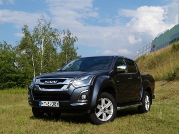 Isuzu D-MAX II 1.9 DDI 163KM 4x4 &ndash; Twardy gość&hellip;